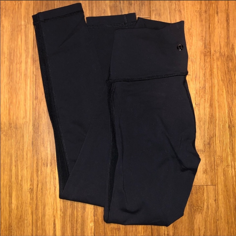 Lululemon mesh side leggings